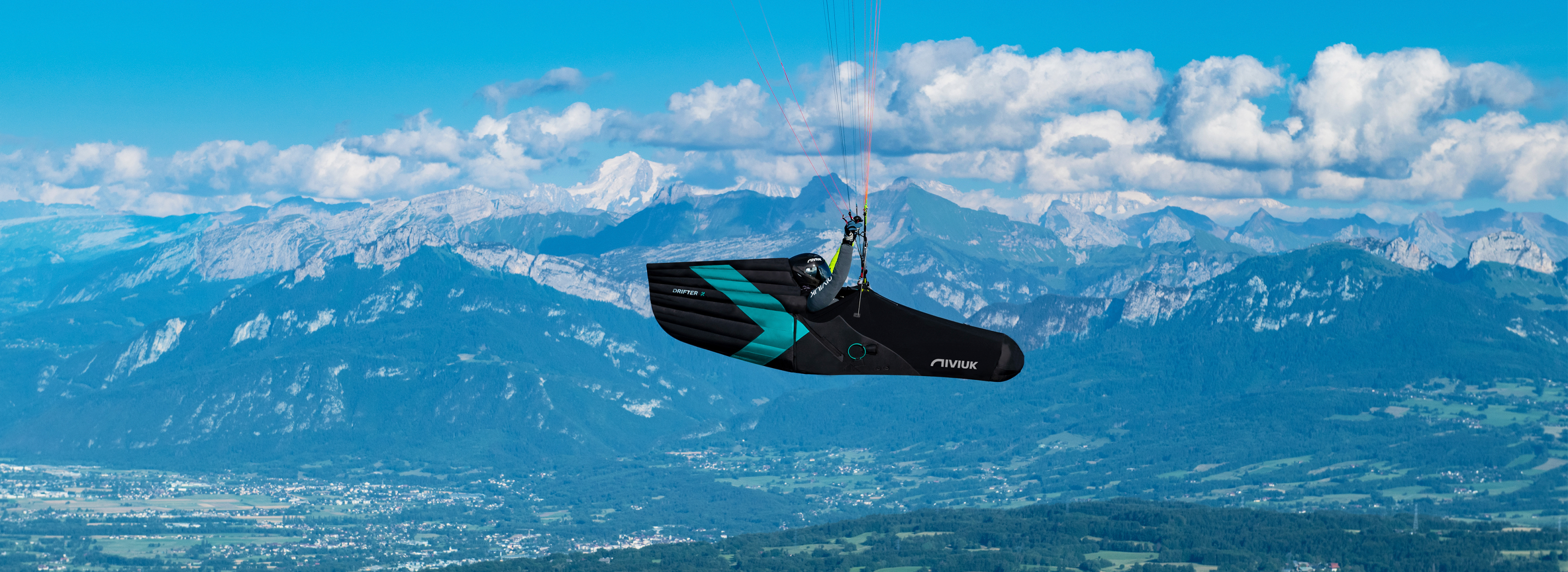 Discover Orikami, the new and revolutionary protector technology in the paragliding industry, at the Stubai Cup