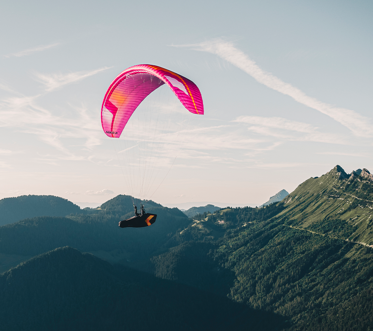 Parapente de progression Hiko marche et vol Niviuk