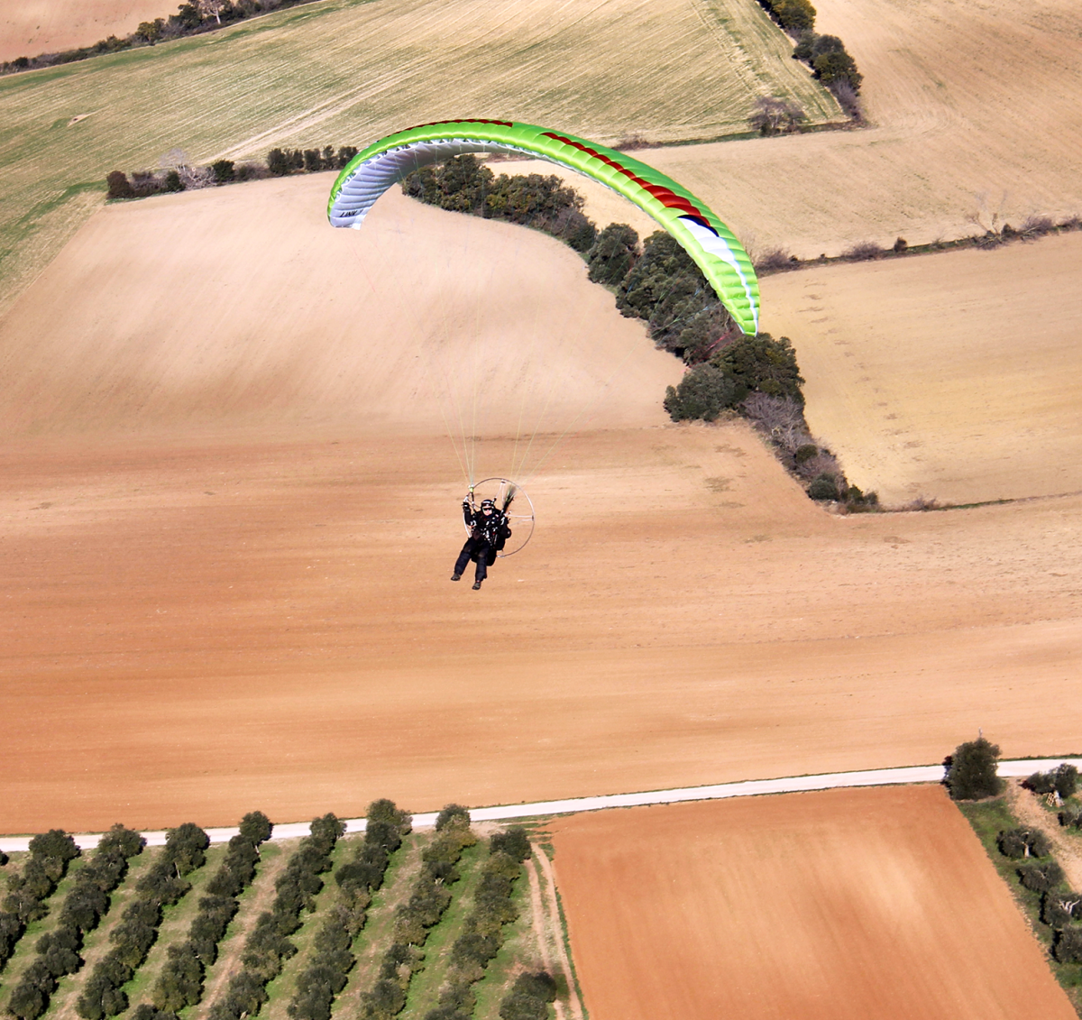 Wing to start in paramotor flying Niviuk Link 3