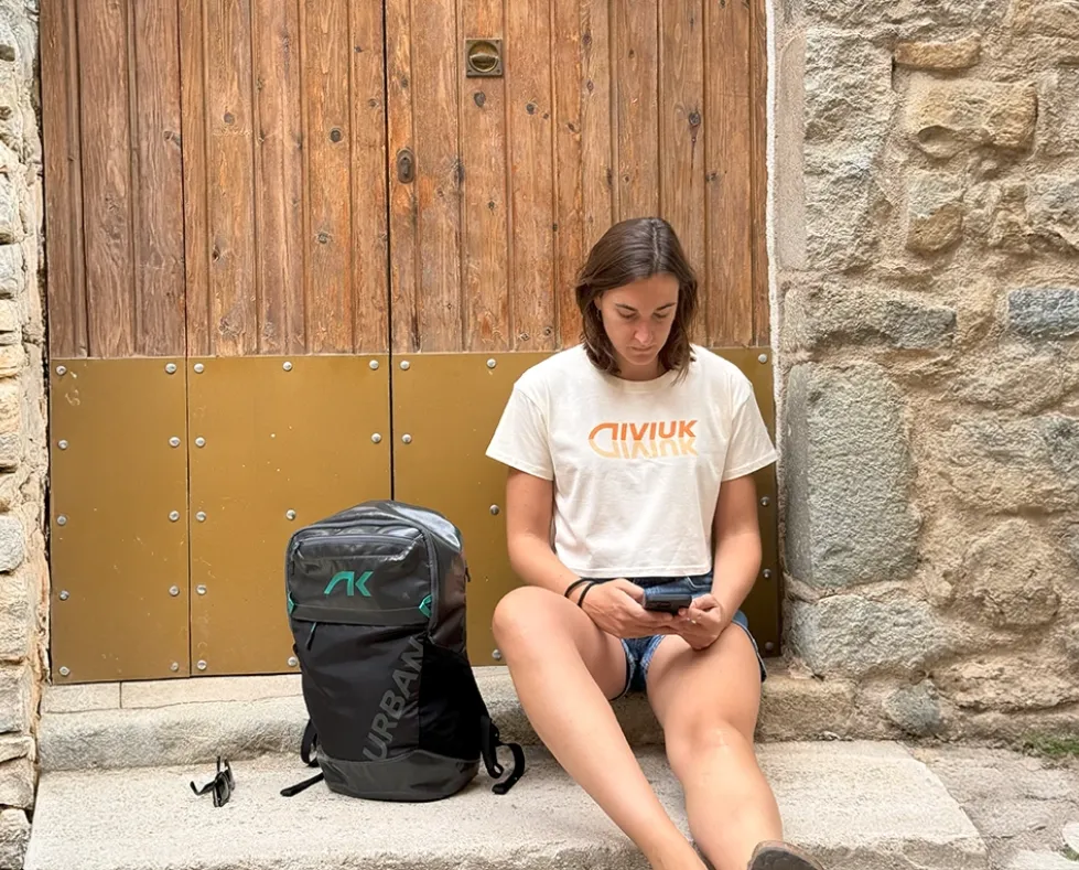 Fresh and ergonomic T-shirt Niviuk paragliding
