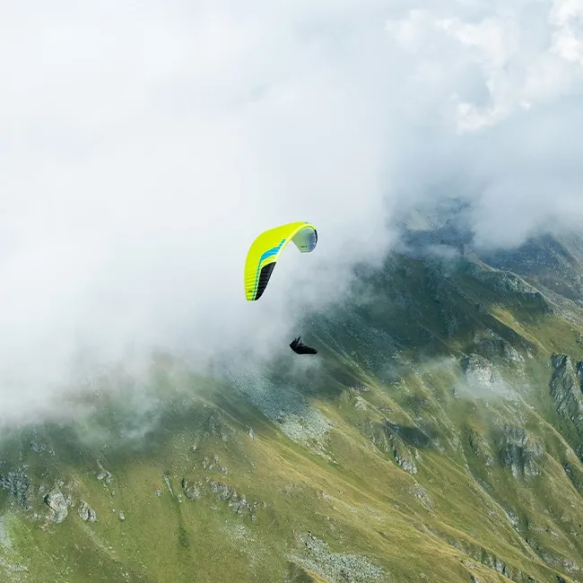 Quelle aile EN-B choisir selon ton niveau, ta sécurité et tes performances ?