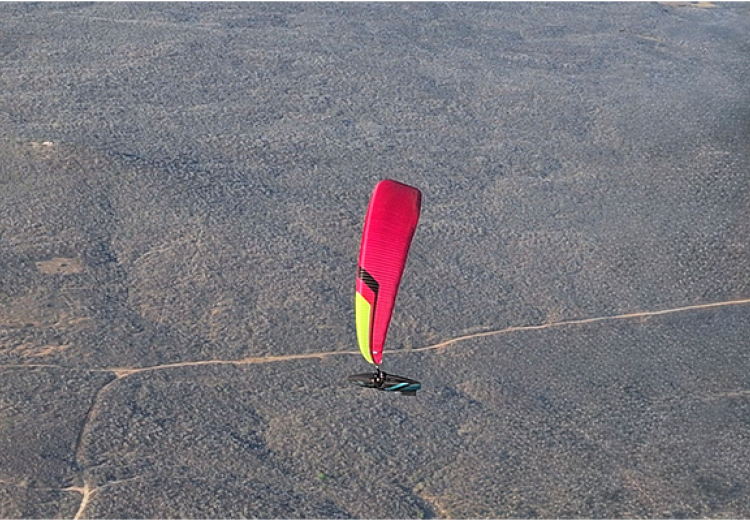 Nico Suremann establece un nuevo récord mundial júnior con la Icepeak X-One y la Rocket R